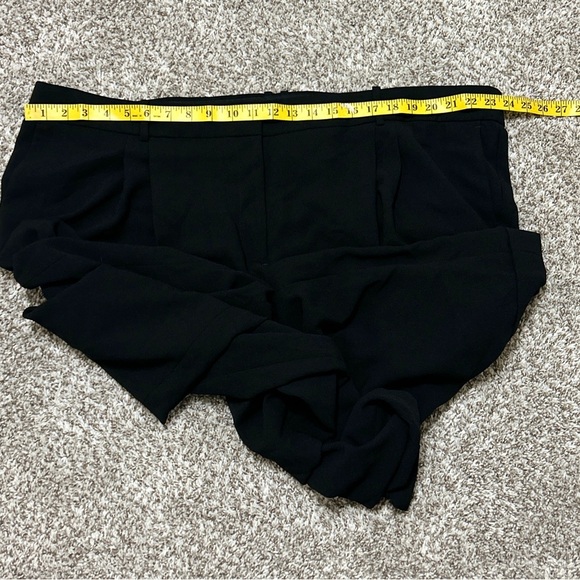 J Crew Women’s Essential Wide Leg Pant Pleated Front Size 24 Cuffed Hem Black - Picture 8 of 12